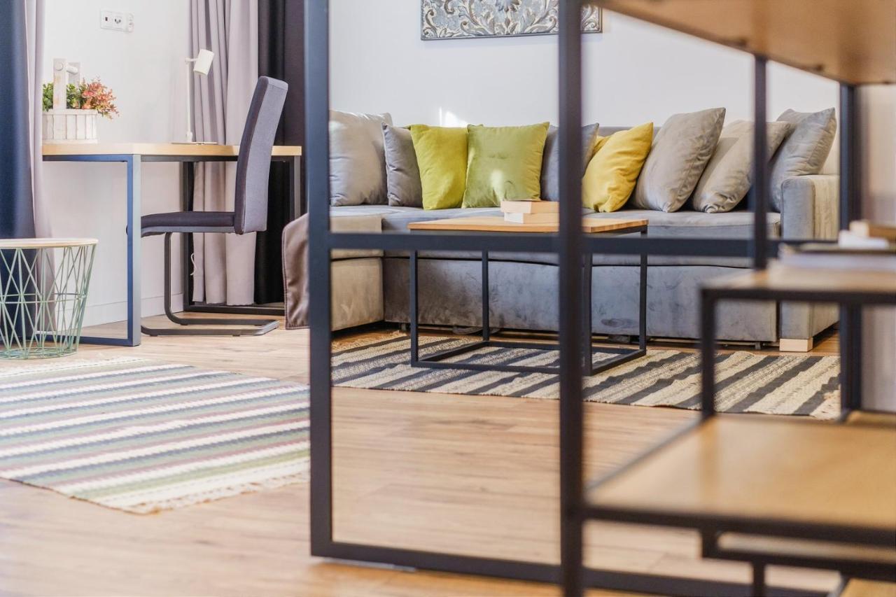 Rezydencja Ornak 5 - Stylowe Apartamenty Z Balkonami I Jacuzzi, 5 Min Pieszo Do Krupowek, Izby Podhalanskie Закопане Экстерьер фото