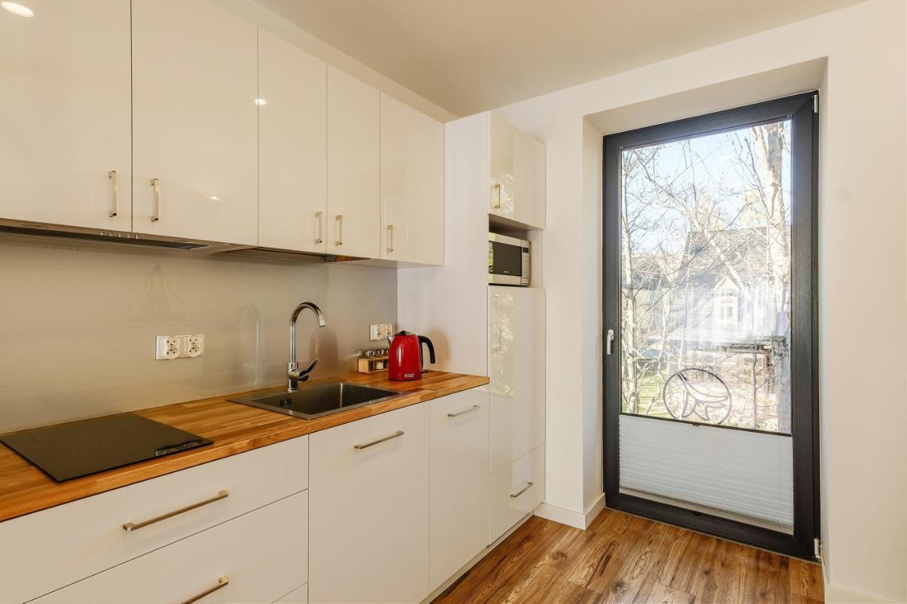 Rezydencja Ornak 5 - Stylowe Apartamenty Z Balkonami I Jacuzzi, 5 Min Pieszo Do Krupowek, Izby Podhalanskie Закопане Экстерьер фото