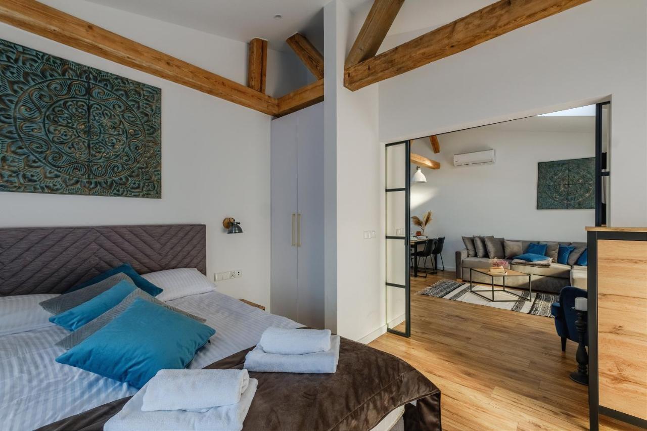 Rezydencja Ornak 5 - Stylowe Apartamenty Z Balkonami I Jacuzzi, 5 Min Pieszo Do Krupowek, Izby Podhalanskie Закопане Экстерьер фото