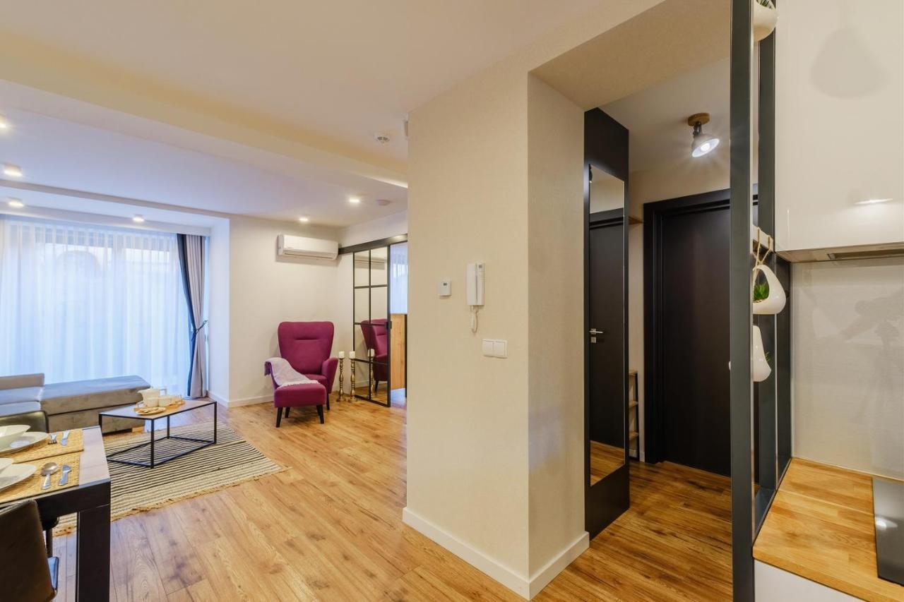 Rezydencja Ornak 5 - Stylowe Apartamenty Z Balkonami I Jacuzzi, 5 Min Pieszo Do Krupowek, Izby Podhalanskie Закопане Экстерьер фото