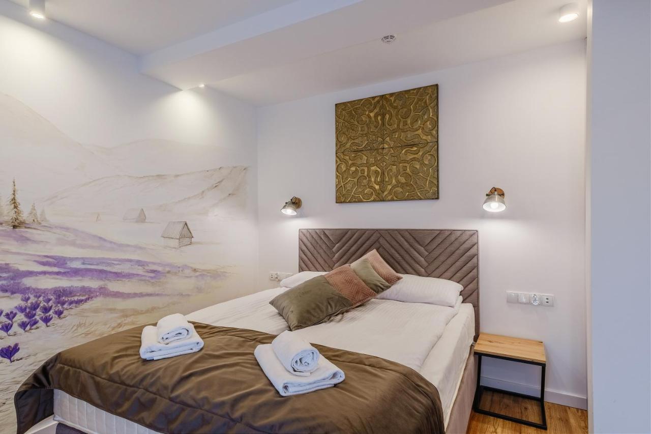 Rezydencja Ornak 5 - Stylowe Apartamenty Z Balkonami I Jacuzzi, 5 Min Pieszo Do Krupowek, Izby Podhalanskie Закопане Экстерьер фото