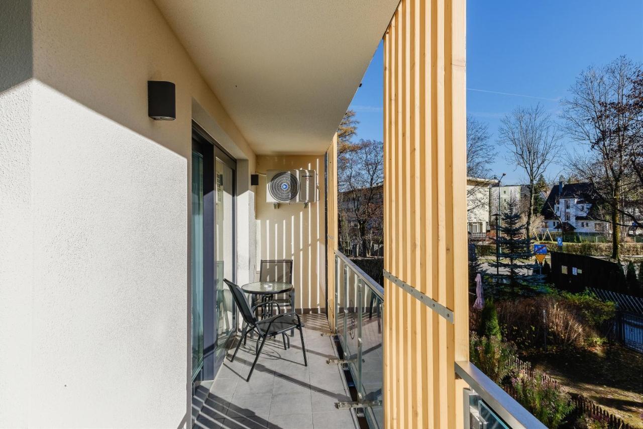 Rezydencja Ornak 5 - Stylowe Apartamenty Z Balkonami I Jacuzzi, 5 Min Pieszo Do Krupowek, Izby Podhalanskie Закопане Экстерьер фото